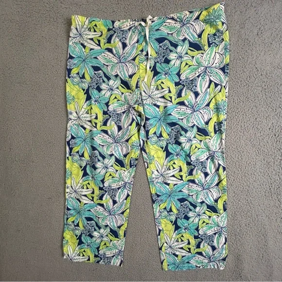 Lilly Pulitzer women’s Tropical Leaf Print PJs in Navy, Green & White size L - Picture 2 of 10